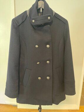 TATE Double-Breasted Wool 40% Blend Military Coat – Navy Structured  Peacoat